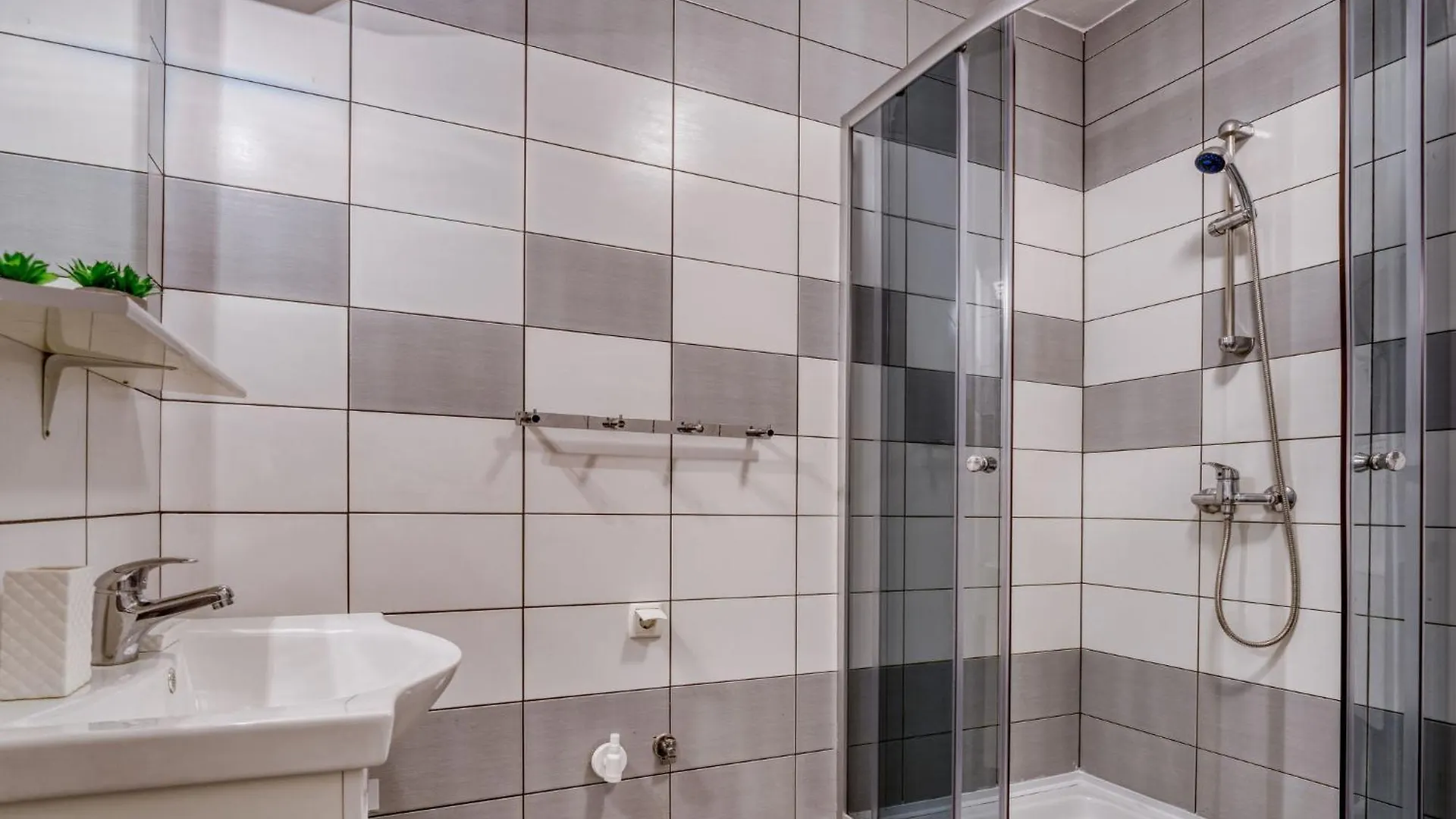 Holiday Home Radmila - Mlk137 By Interhome Šilo 0*,